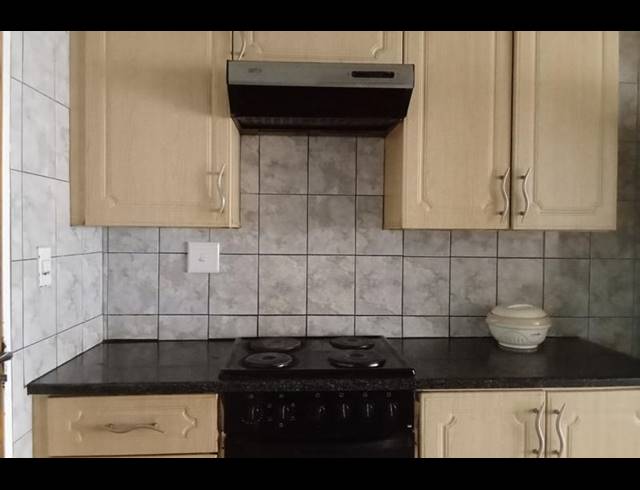 3 BEDROOM TOWNHOUSE FOR SALE IN BEDFORD GARDENS